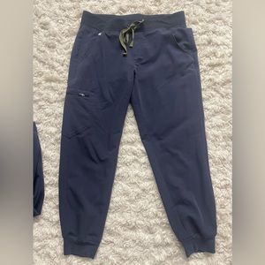 FIGS limited edition women’s blue scrubs with Olive tie